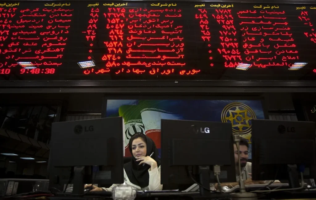 نقدینگی عرضه اولیه زهلال؛ راهنمای خرید سهام شرکت کشت و صنعت هلال